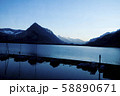 鉄道から眺めるスイスの湖 58890671