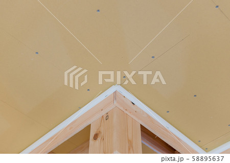 木造住宅建築現場 58895637