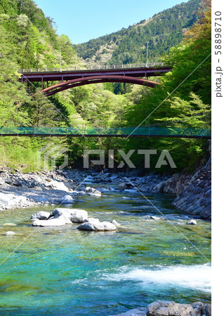 付知キャンプ場と付知川（岐阜県） 58898710