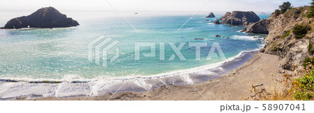 Pacific coast Pacific coast 58907041