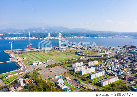 白鳥大橋の全景 / 北海道 室蘭市 58907477