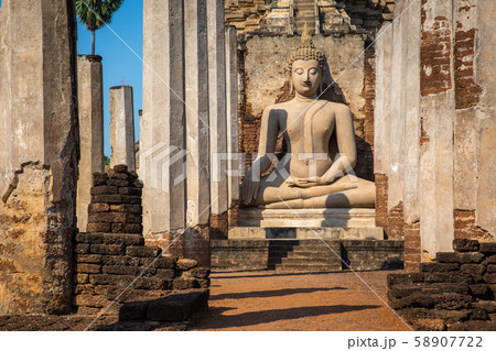 Phra Si Ratana Mahathat Chaliang temple  58907722