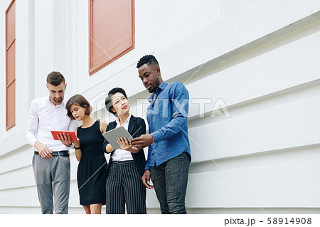 Business people thinking about solution to improve business 58914908