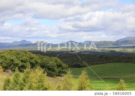 900草原から見る風景 900草原から見る風景 58916005