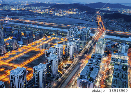 韓国 高層ビル 新都市 58918969