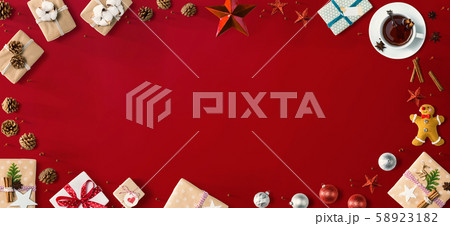 Christmas gift boxes with ornaments Christmas gift boxes with ornaments 58923182