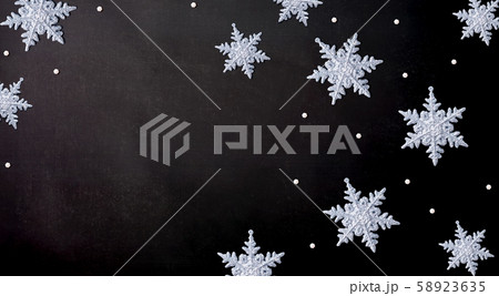 Christmas snowflake pattern 58923635