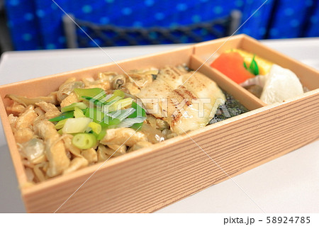 新幹線車内で食べるおいしい深川めし弁当 新幹線車内で食べるおいしい深川めし弁当 58924785