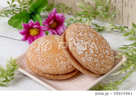 コーヒーブッセ パン 食べ物 洋菓子 おやつ お菓子 コーヒーブッセ パン 食べ物 洋菓子 おやつ お菓子 58924961