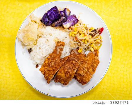 Rice with Deep fried Chicken Leg Rice with Deep fried Chicken Leg 58927471