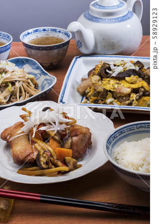 中華の食卓 58929123