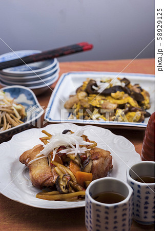 中華の食卓 58929125
