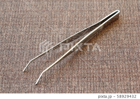 ピンセット 58929432
