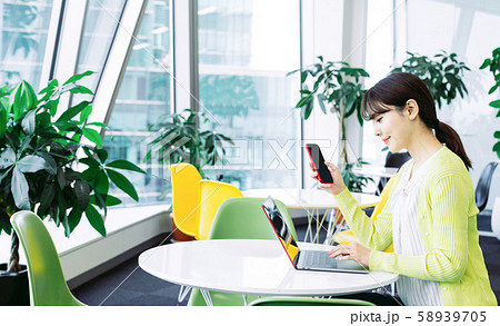 ビジネスイメージ 58939705