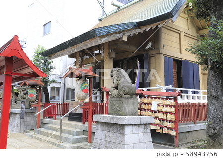 皆中稲荷神社（かいちゅういなりじんじゃ）　新宿区百人町 58943756