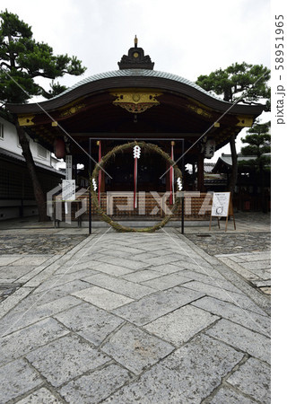 京都ゑびす神社 拝殿 夏越の大祓 京都ゑびす神社 拝殿 夏越の大祓 58951965