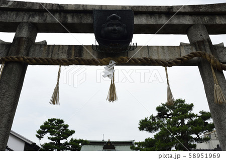京都ゑびす神社 鳥居 夏越の大祓 京都ゑびす神社 鳥居 夏越の大祓 58951969
