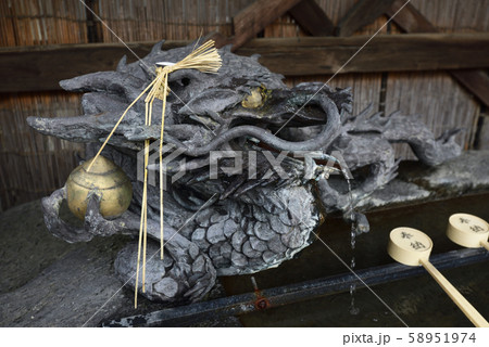 京都ゑびす神社 手水舎 京都ゑびす神社 手水舎 58951974