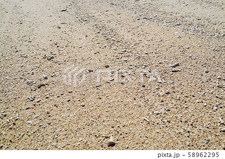 テクスチャ 砂紋 波紋 砂浜 徳之島 亀津の写真素材