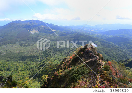 戸隠山 蟻の塔渡りの写真素材