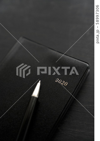 ペンと手帳2020 ペンと手帳2020 58997306