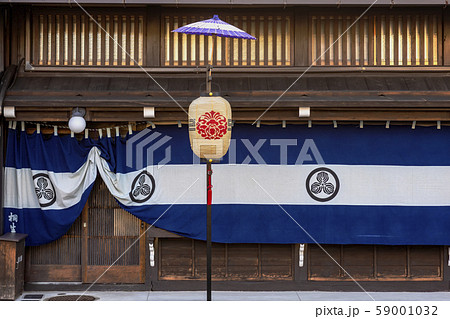 191009高山祭M33 59001032