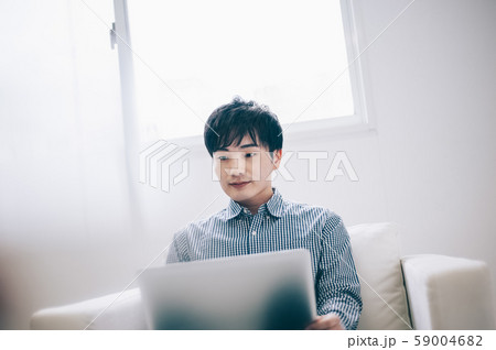 男性 ビジネス ポートレート 男性 ビジネス ポートレート 59004682