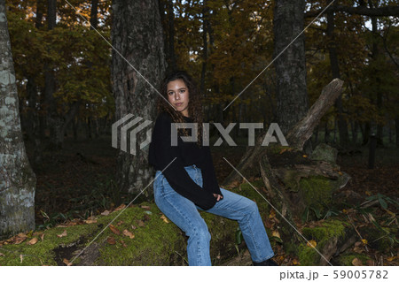 ポー川公園のハーフモデル 59005782