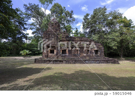 タイとカンボジアの国境の遺跡プラサートタームアンの写真素材