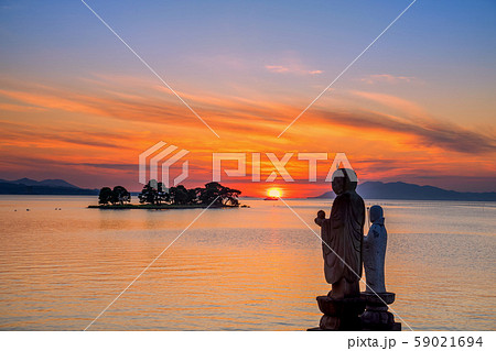 宍道湖の夕日 59021694