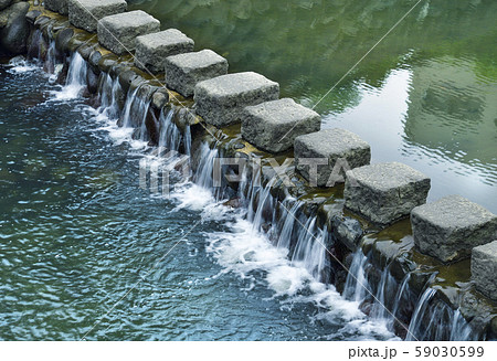 眼鏡橋の水辺 眼鏡橋の水辺 59030599