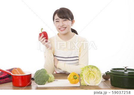 女性 料理 女性 料理 59037258