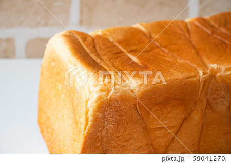 食パン 59041270