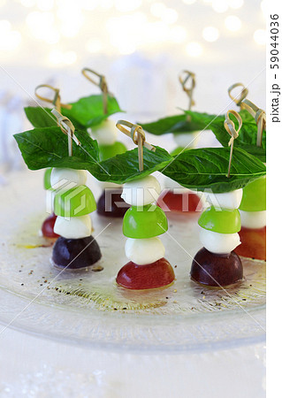 ぶどうカプレーゼピンチョス 59044036