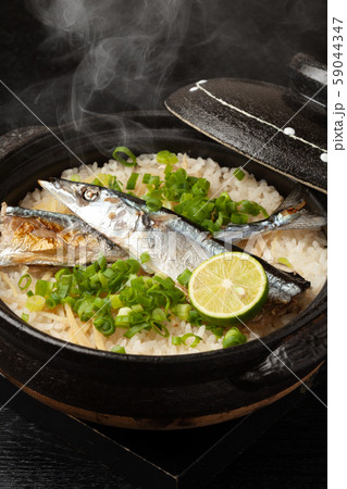 秋刀魚ごはん 59044347