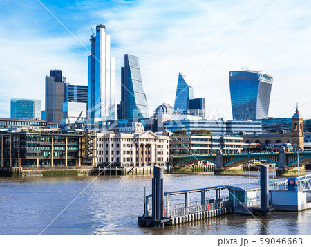 テムズ川とシティ・オブ・ロンドン 59046663