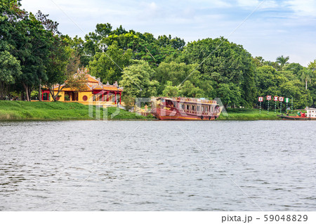 ドラゴンヘッドモチーフボート フォーン川 フエ ドラゴンヘッドモチーフボート フォーン川 フエ 59048829