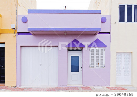 Authentic typical summer suburb home in Malta 59049269