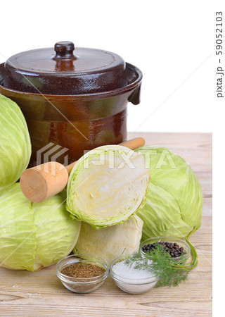 Preparation for making sauerkraut Preparation for making sauerkraut 59052103