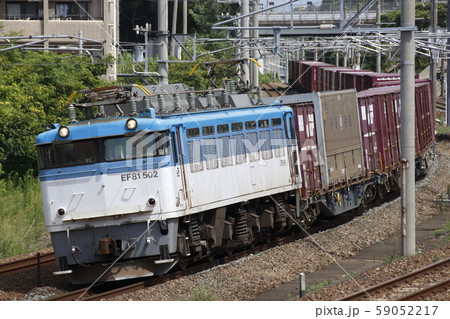 鹿児島本線を行く、EF81形牽引の貨物列車 鹿児島本線を行く、EF81形牽引の貨物列車 59052217