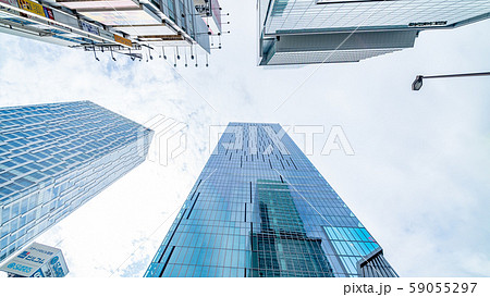 都市風景　渋谷　SHIBUYA  SKYを見上げる 59055297