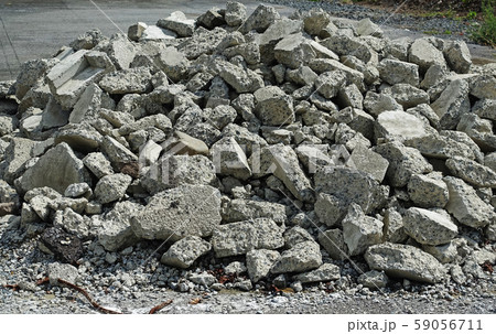 瓦礫(地震や解体工事などにも) 59056711