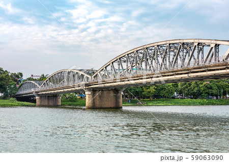フエのチュオン ・ ティエン橋 ベトナム フエのチュオン ・ ティエン橋 ベトナム 59063090