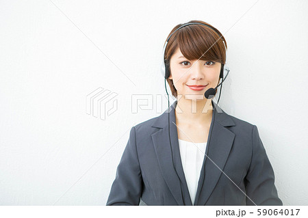 女性オペレーター 女性オペレーター 59064017