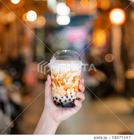 タピオカミルクティー 台湾 飲み物 タピオカ 59075347
