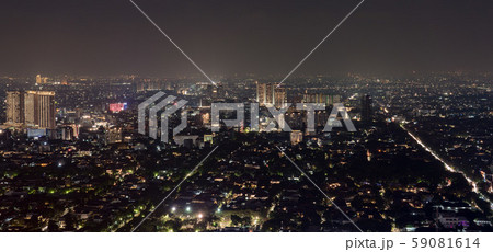 インドネシア・ジャカルタの都市風景 夕景 インドネシア・ジャカルタの都市風景 夕景 59081614