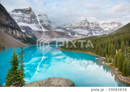 Moraine lake Moraine lake 59083638