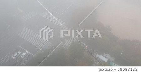 霧 黄砂 微細粉塵 59087125