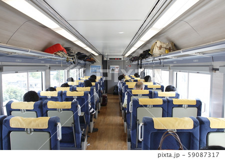 快速きらきらうえつ号(電車内) 快速きらきらうえつ号(電車内) 59087317
