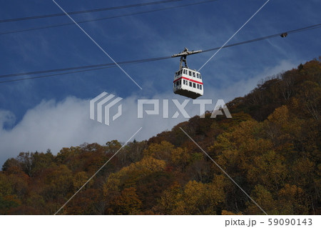 新穂高ロープウェイと紅葉・鍋平高原から 59090143